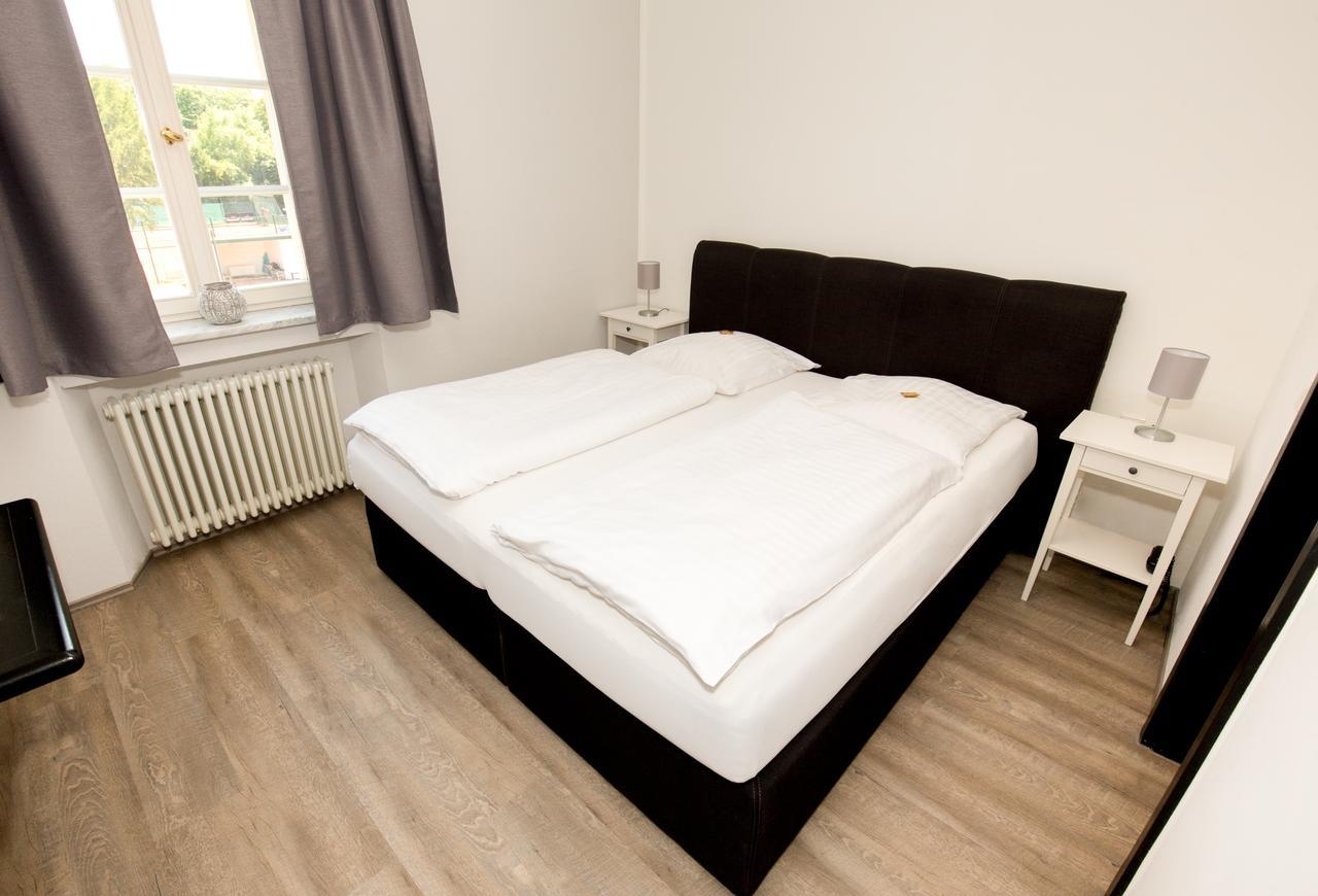 Hotel Gut Grossrotter Hof Кёльн Экстерьер фото