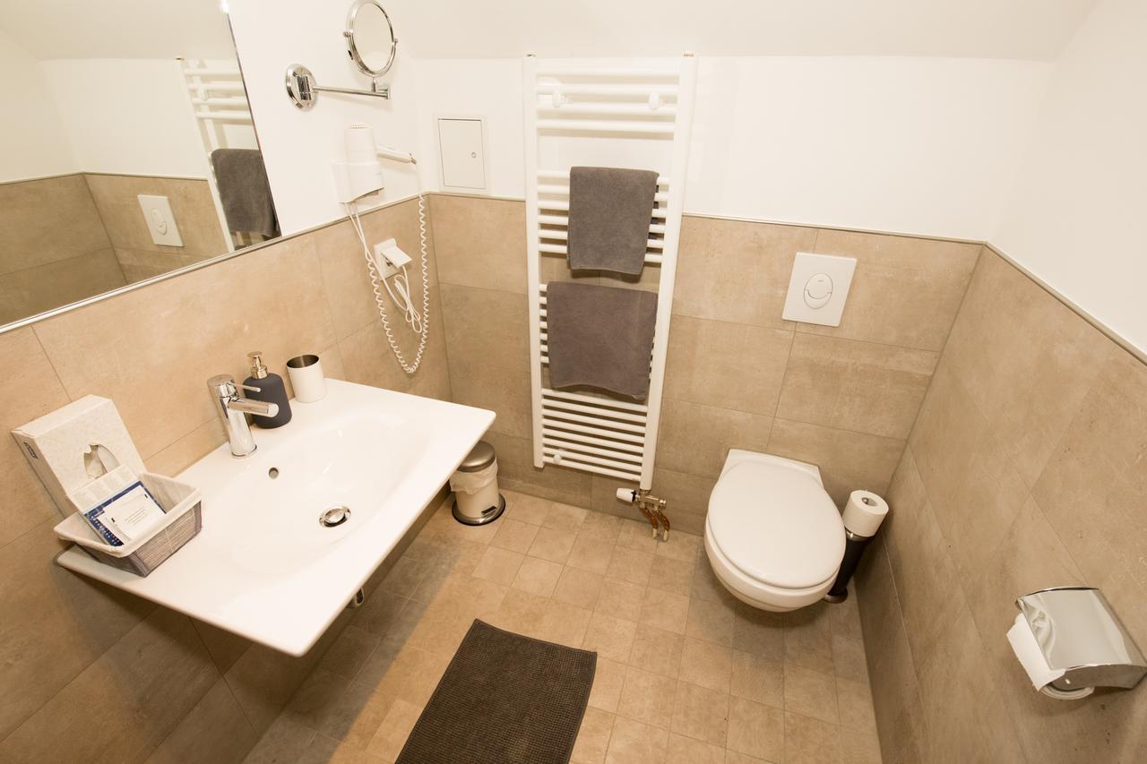 Hotel Gut Grossrotter Hof Кёльн Экстерьер фото